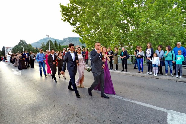 Maturanti trebinjske Gimnazije „Jovan Dučić“