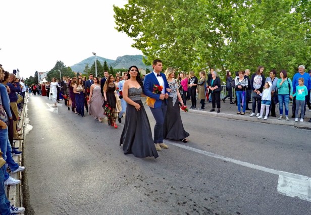 Maturanti trebinjske Gimnazije „Jovan Dučić“