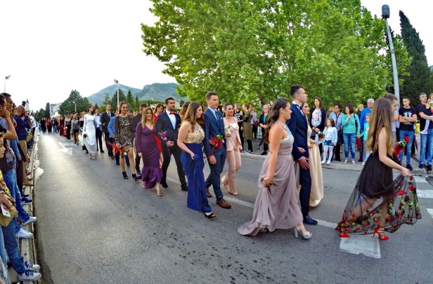 Maturanti trebinjske Gimnazije „Jovan Dučić“