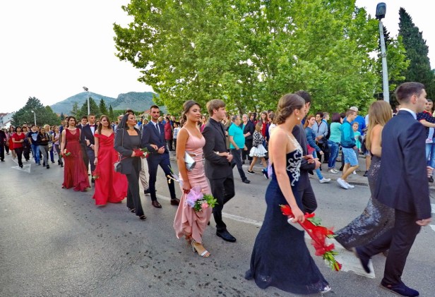 Maturanti trebinjske Gimnazije „Jovan Dučić“