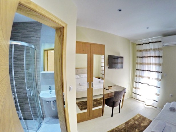 Vinopolis Apartman br. 1