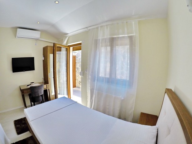 Vinopolis Apartman br. 2