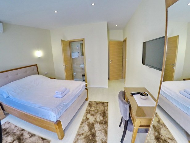 Vinopolis Apartman br. 4