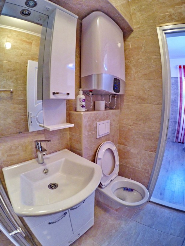 DCIM100GOPROGOPR8014.