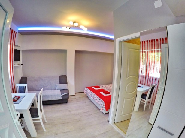 DCIM100GOPROGOPR8024.