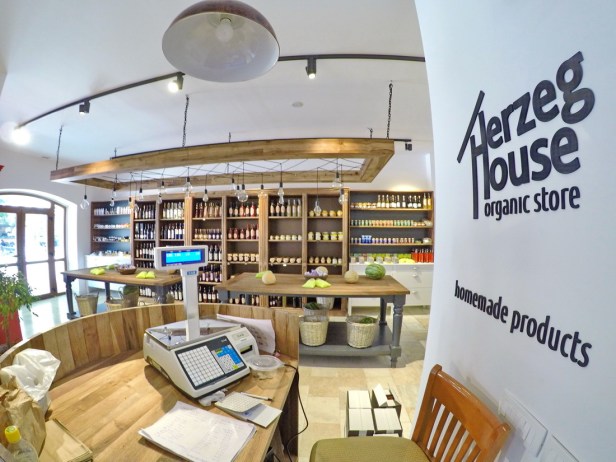 DCIM100GOPROGOPR8270.