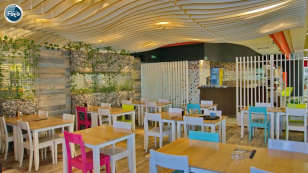 Enterijer Sony M99 (2)