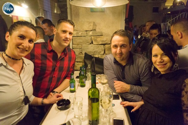 POETA Humanitarno veče347.jpg