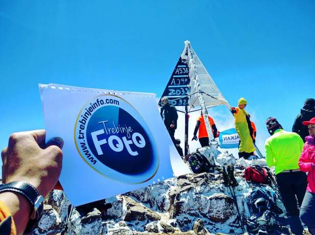 received_1629053833859411