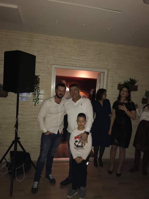 received_1964028043716249