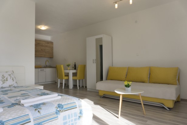 APARTMANI IVKOVIĆ_71